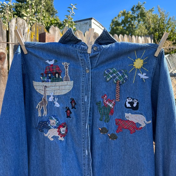 Long Sleeve Button Up Quizz Again & Co. Medium w/ Noah’s Ark Designs 100% Cotton - Picture 2 of 5